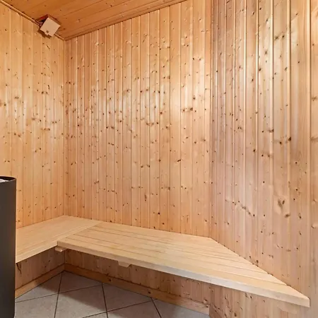 Appartement Casjen - 250m From The Sea By Interhome *